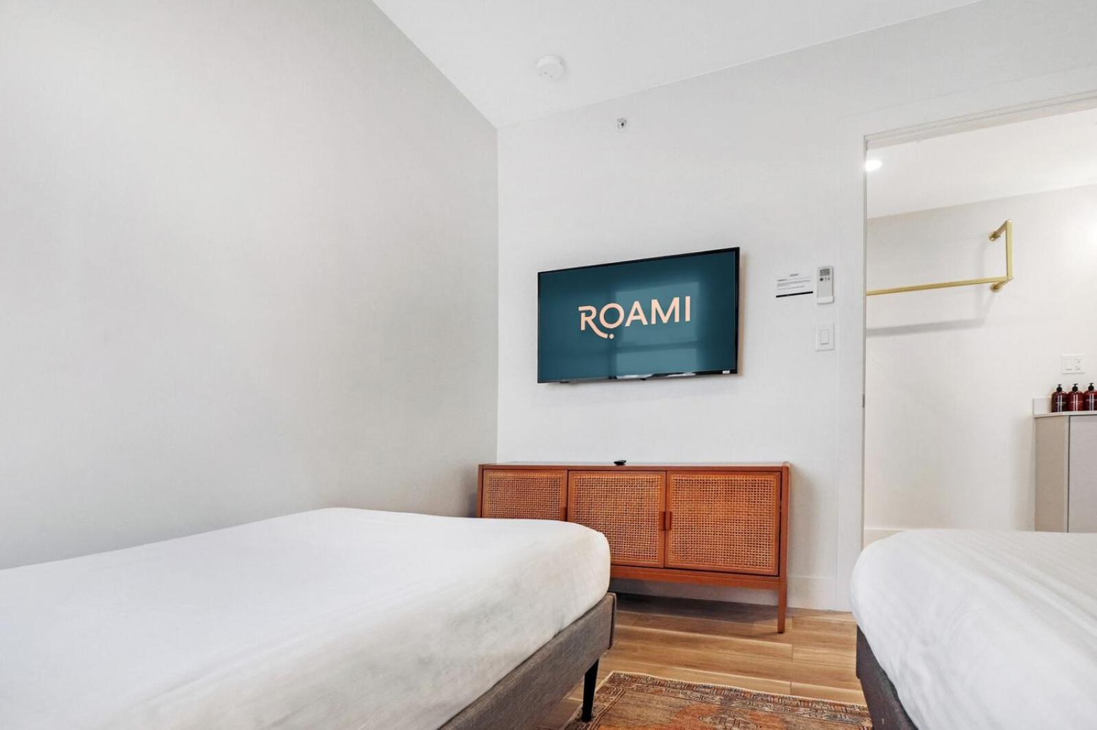 Roami At The Carmela Apartment Маями Бийч Стая снимка